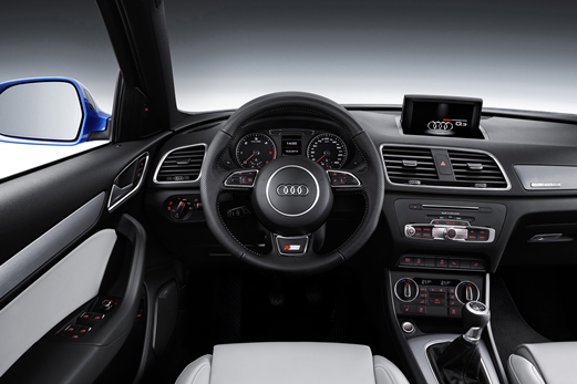 אודי Q3 אודי Q3